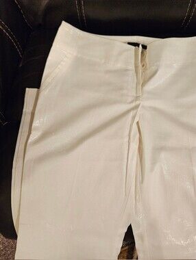 Womens Shimmer NWT White Bootcut "Drew Fit" Pants From The LIMITED Size 10